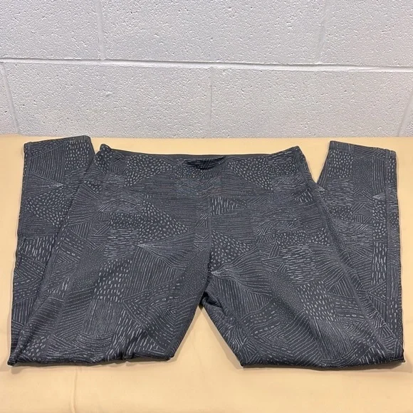 Tuff athletics patterned leggings - Picture 3 of 7